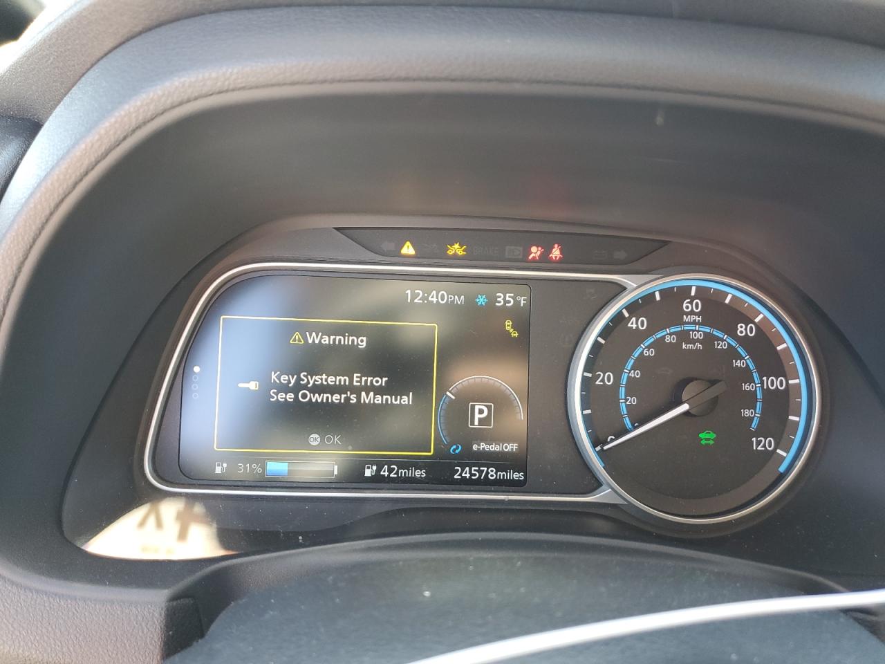1N4AZ1CVXMC551490 NISSAN LEAF 2021