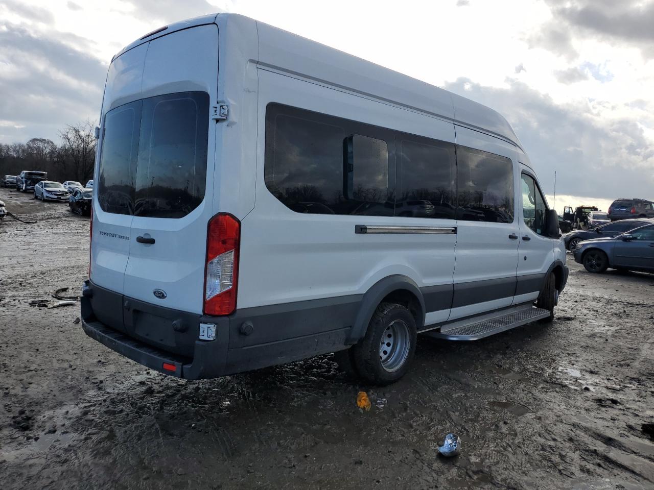 1FBVU4XM2HKA73420 FORD TRANSIT 2017