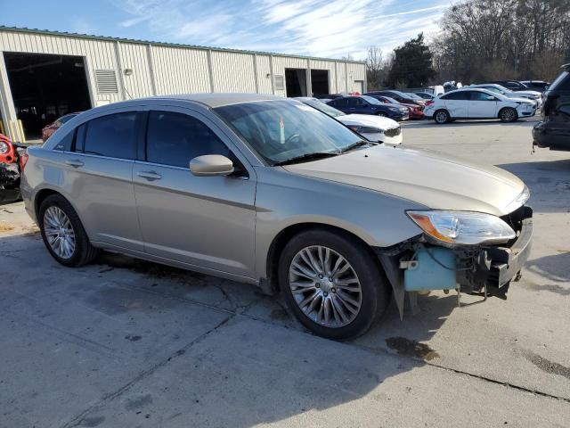 2013 Chrysler 200 - Image 4