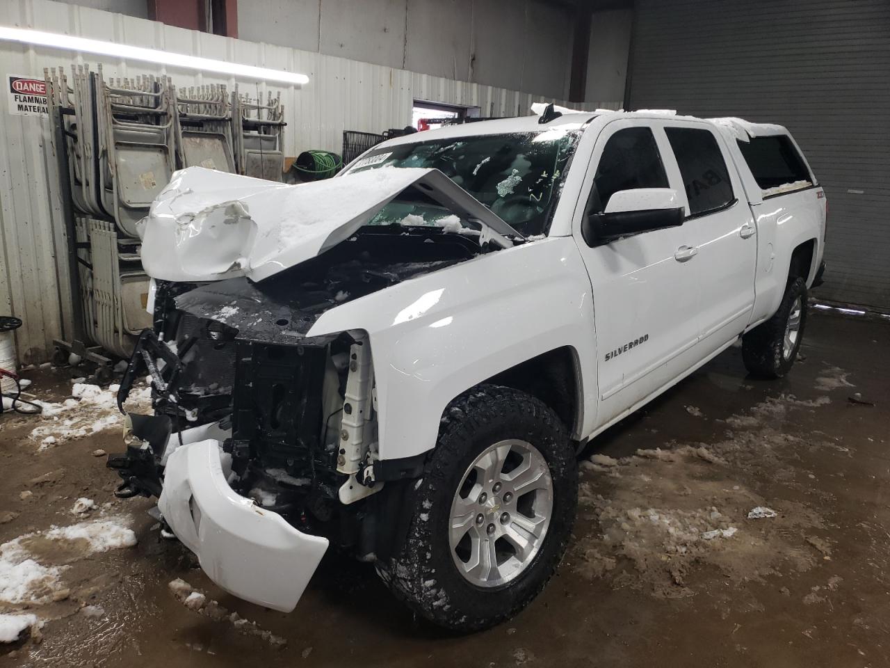1GCUKREC8HF121144 CHEVROLET ALL Models 2017