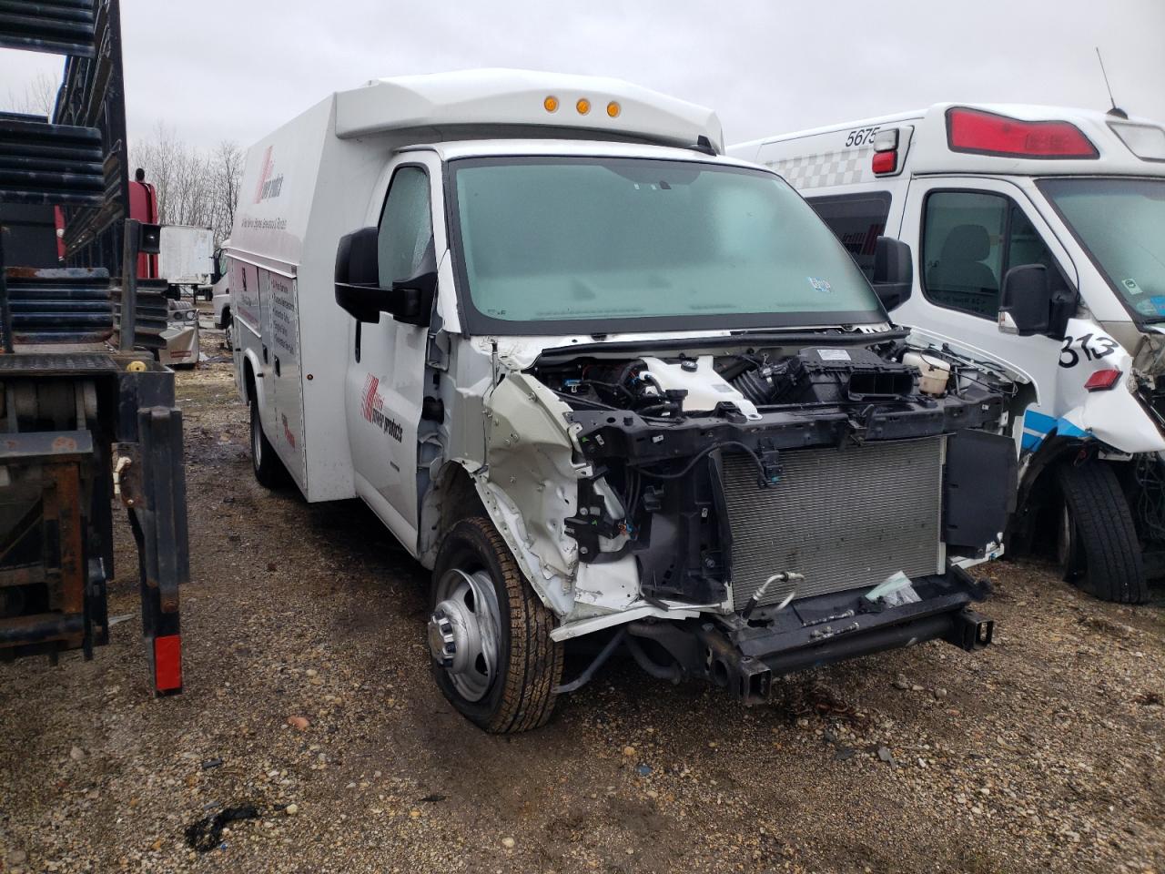 1GB3GRC73M1302036 CHEVROLET EXPRESS 2021