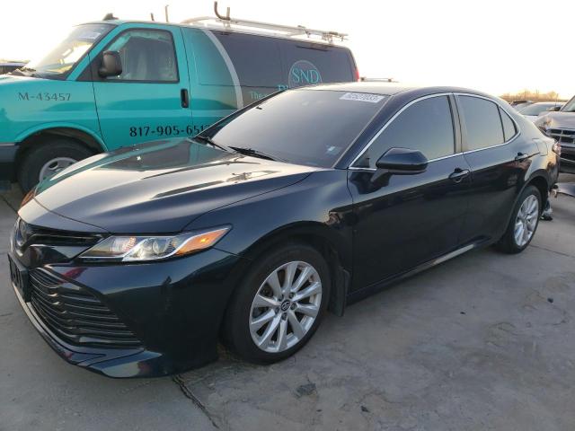 Lot #2414169143 2020 TOYOTA CAMRY LE salvage car
