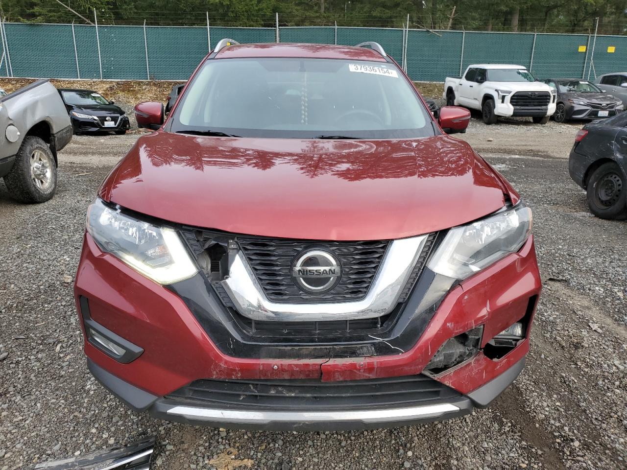 5N1AT2MV0JC735179 NISSAN ROGUE 2018