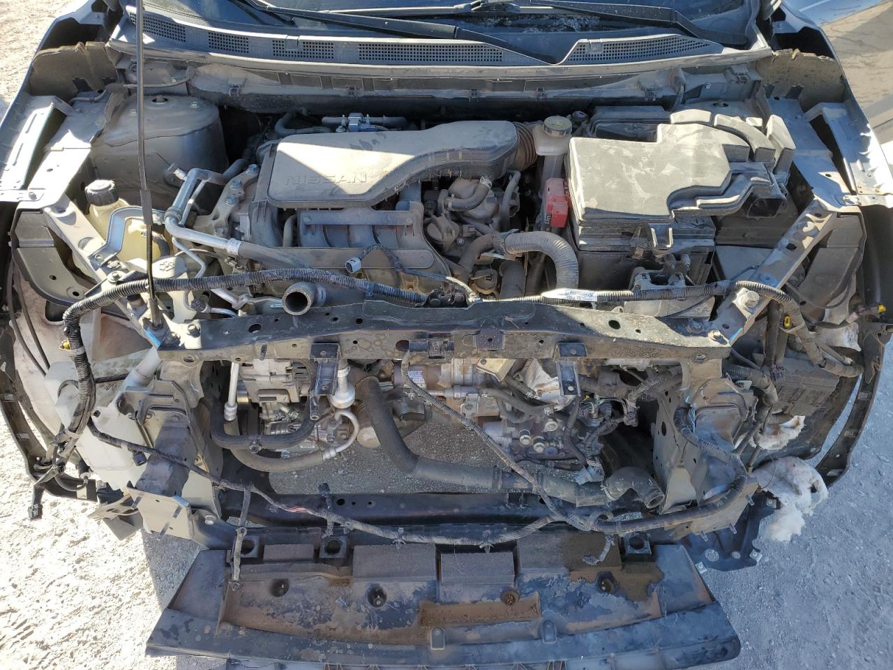 JN1BJ1AV4MW302600 NISSAN ROGUE 2021