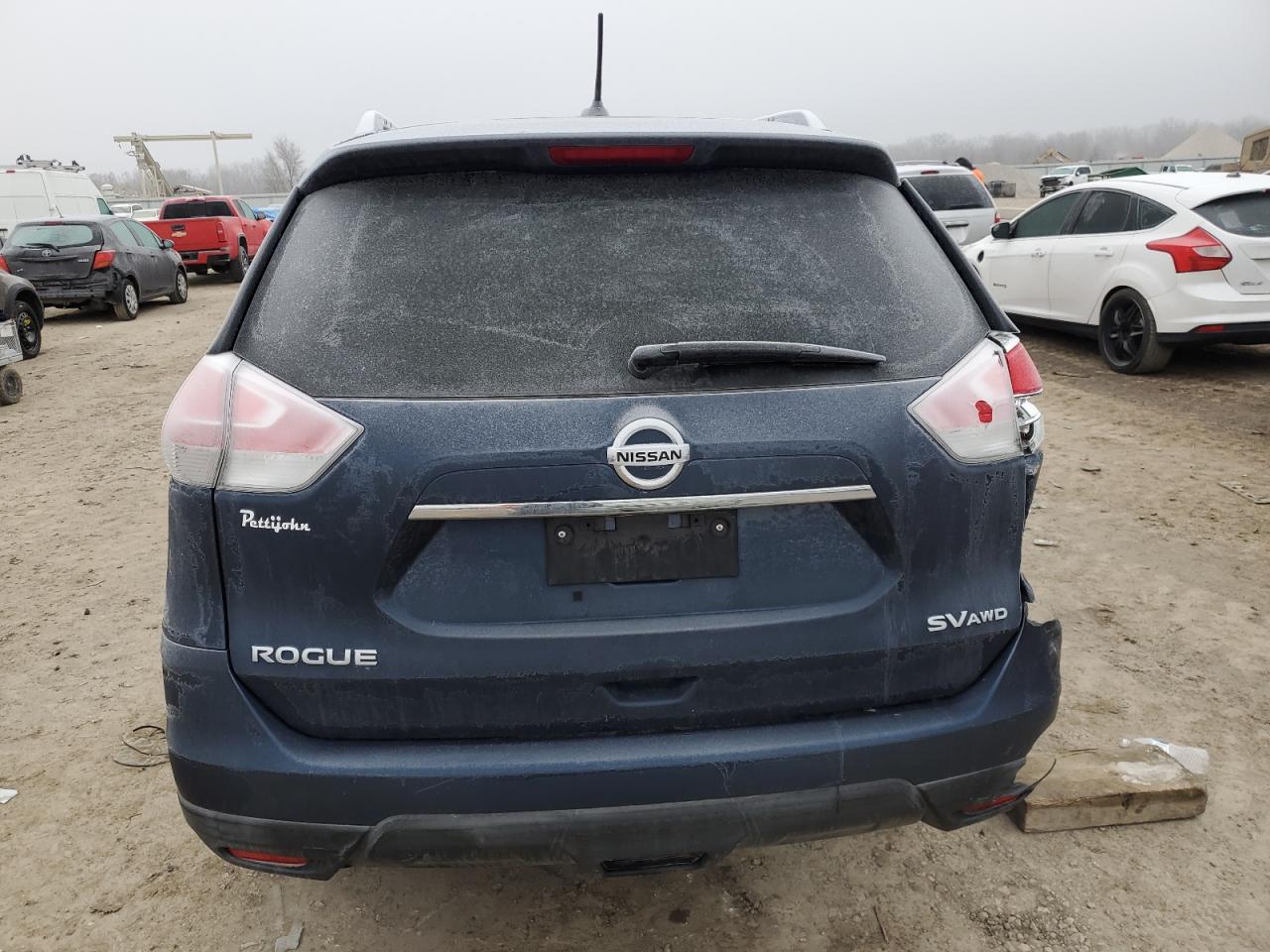 KNMAT2MV9GP735316 NISSAN ROGUE 2016