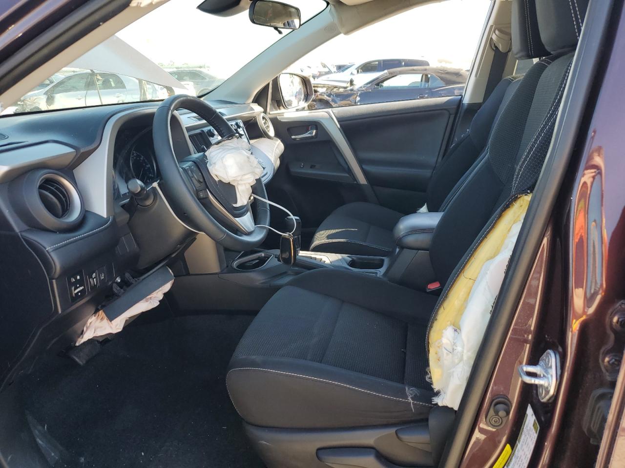 2T3WFREV7HW395545 TOYOTA RAV4 2017