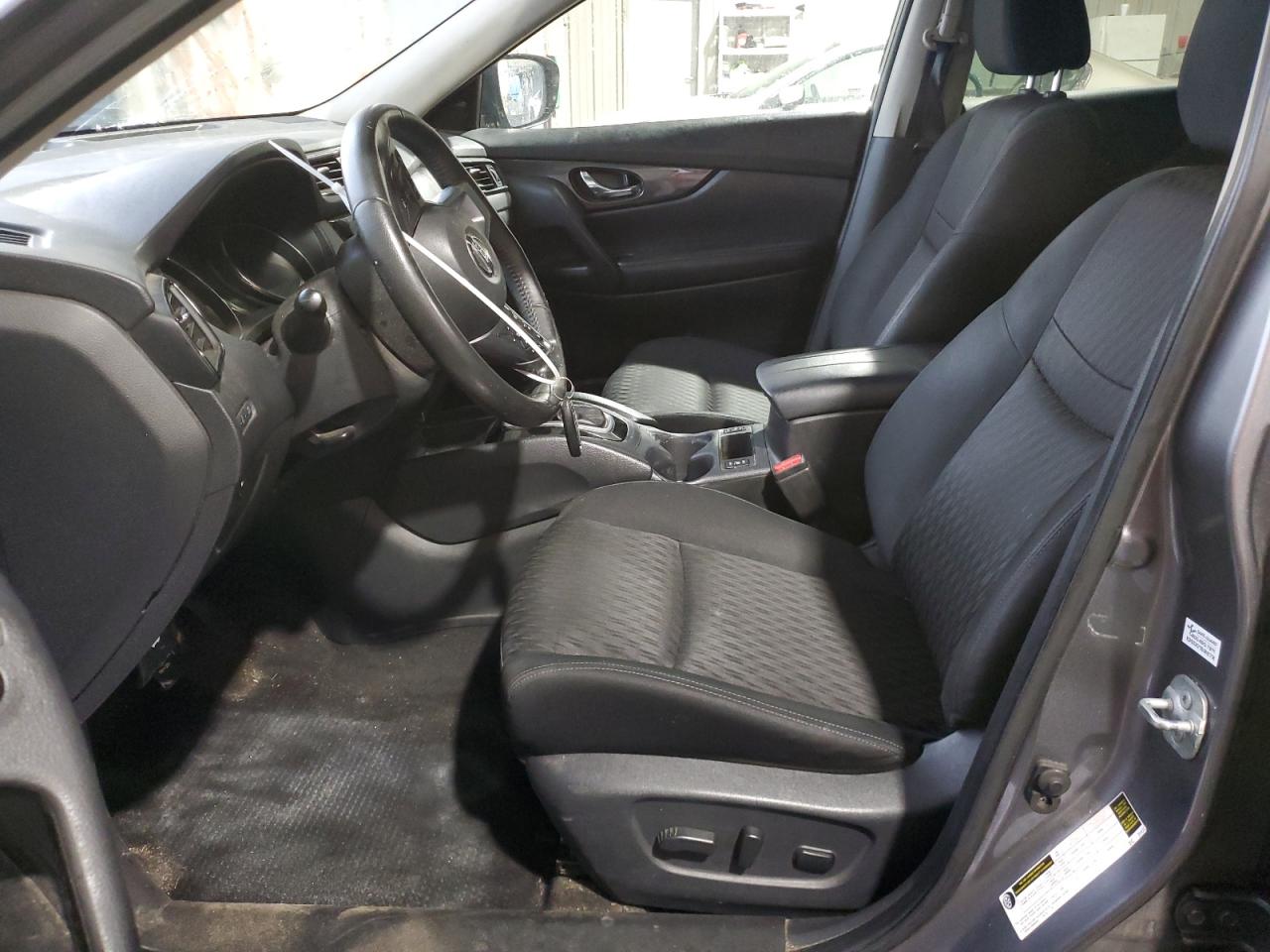 KNMAT2MVXJP575423 NISSAN ROGUE 2018