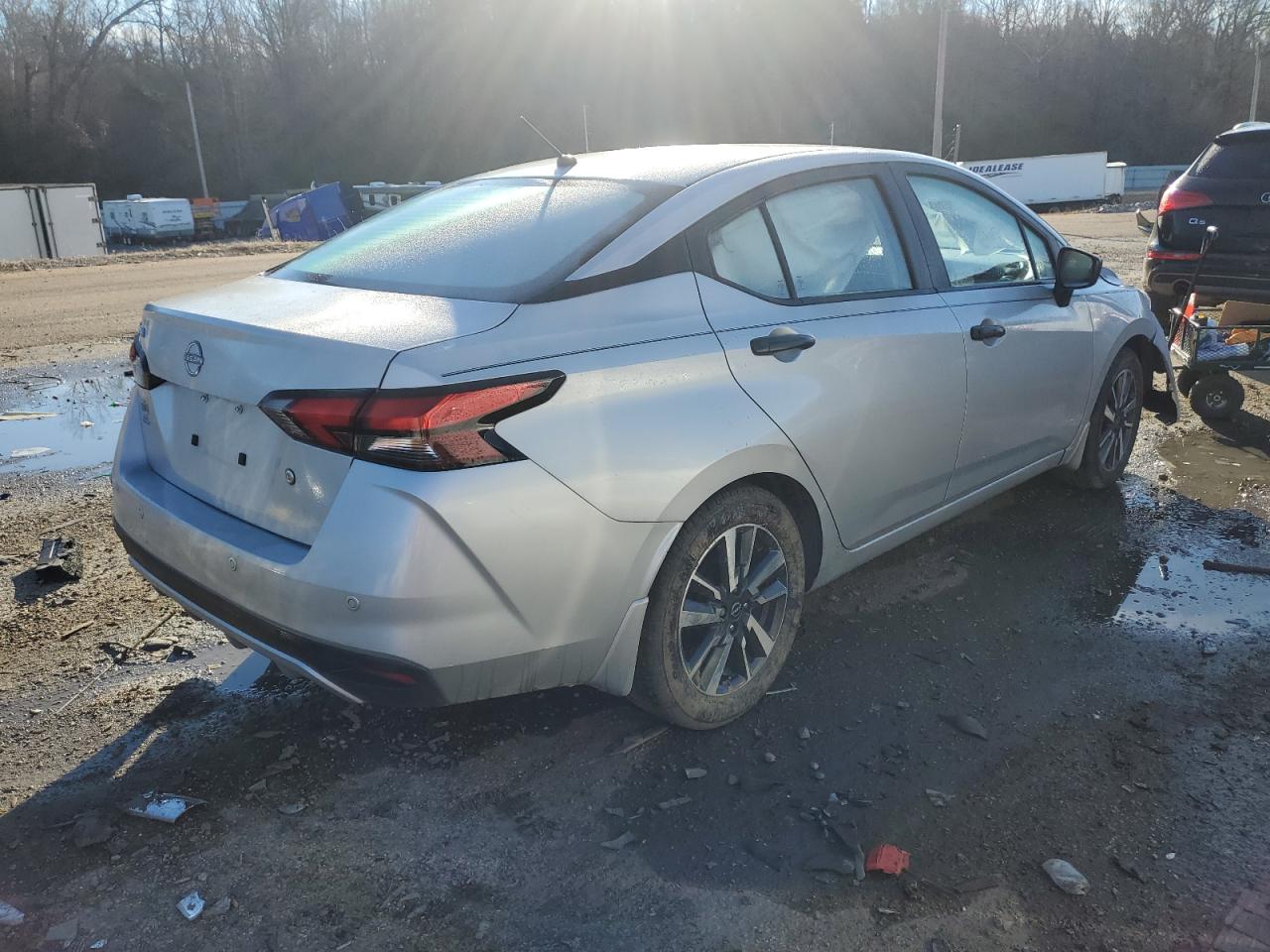3N1CN8DV5PL824238 NISSAN VERSA 2023