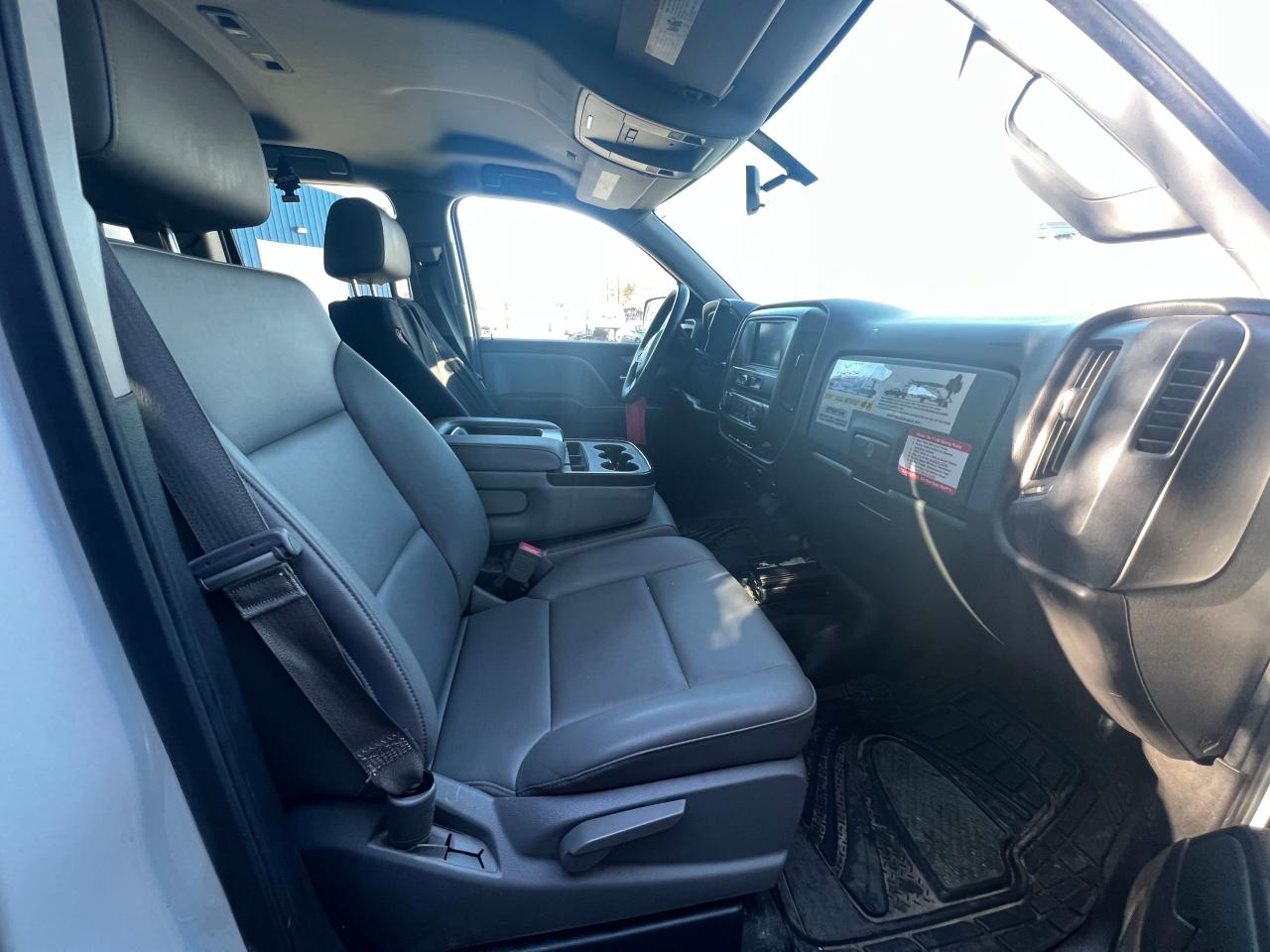 1GCVKNEC1GZ386921 CHEVROLET ALL Models 2016
