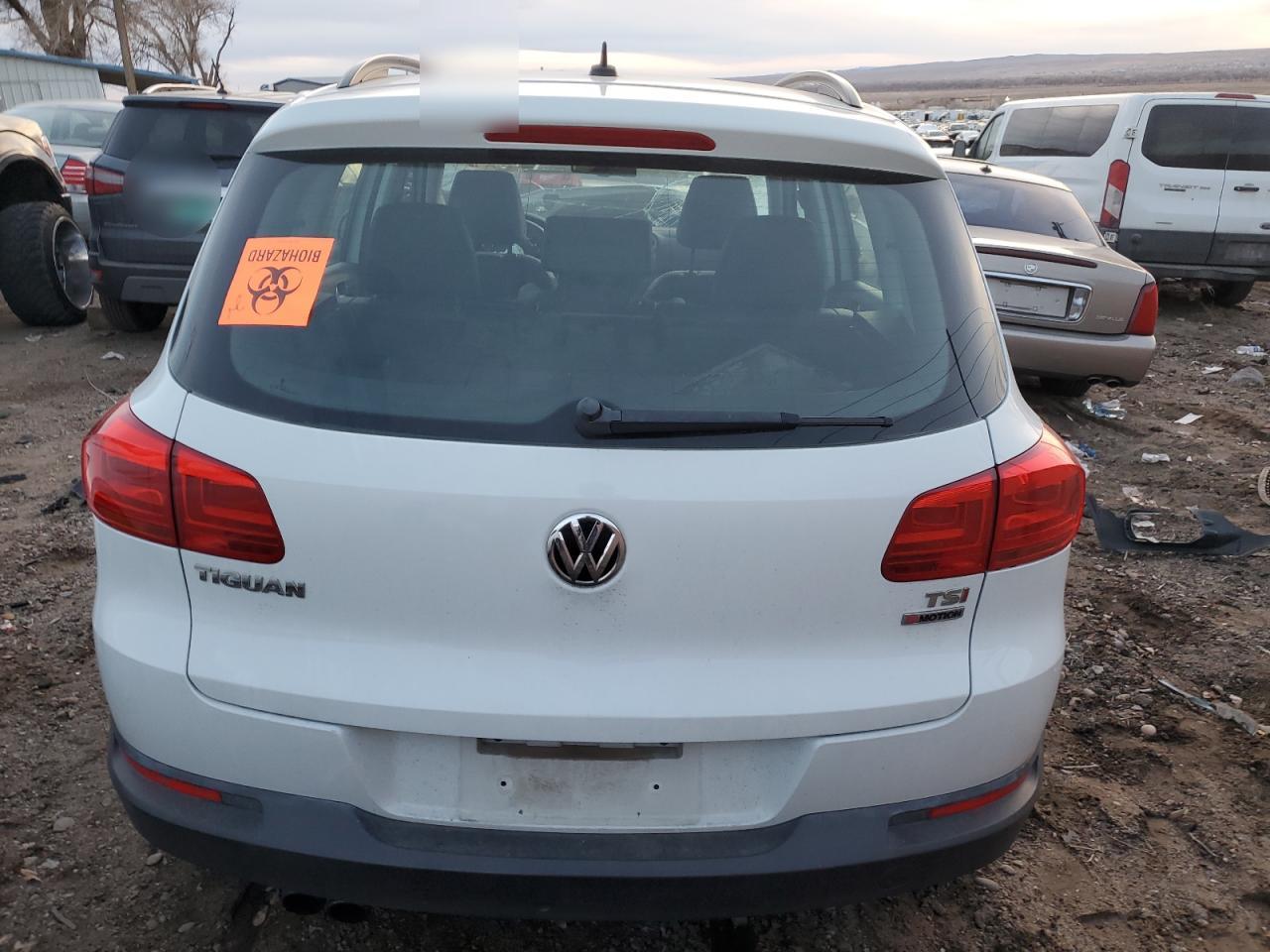 WVGBV7AX6GW526456 VOLKSWAGEN TIGUAN 2016