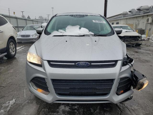 1FMCU9G97FUC24261 | 2015 FORD ESCAPE SE