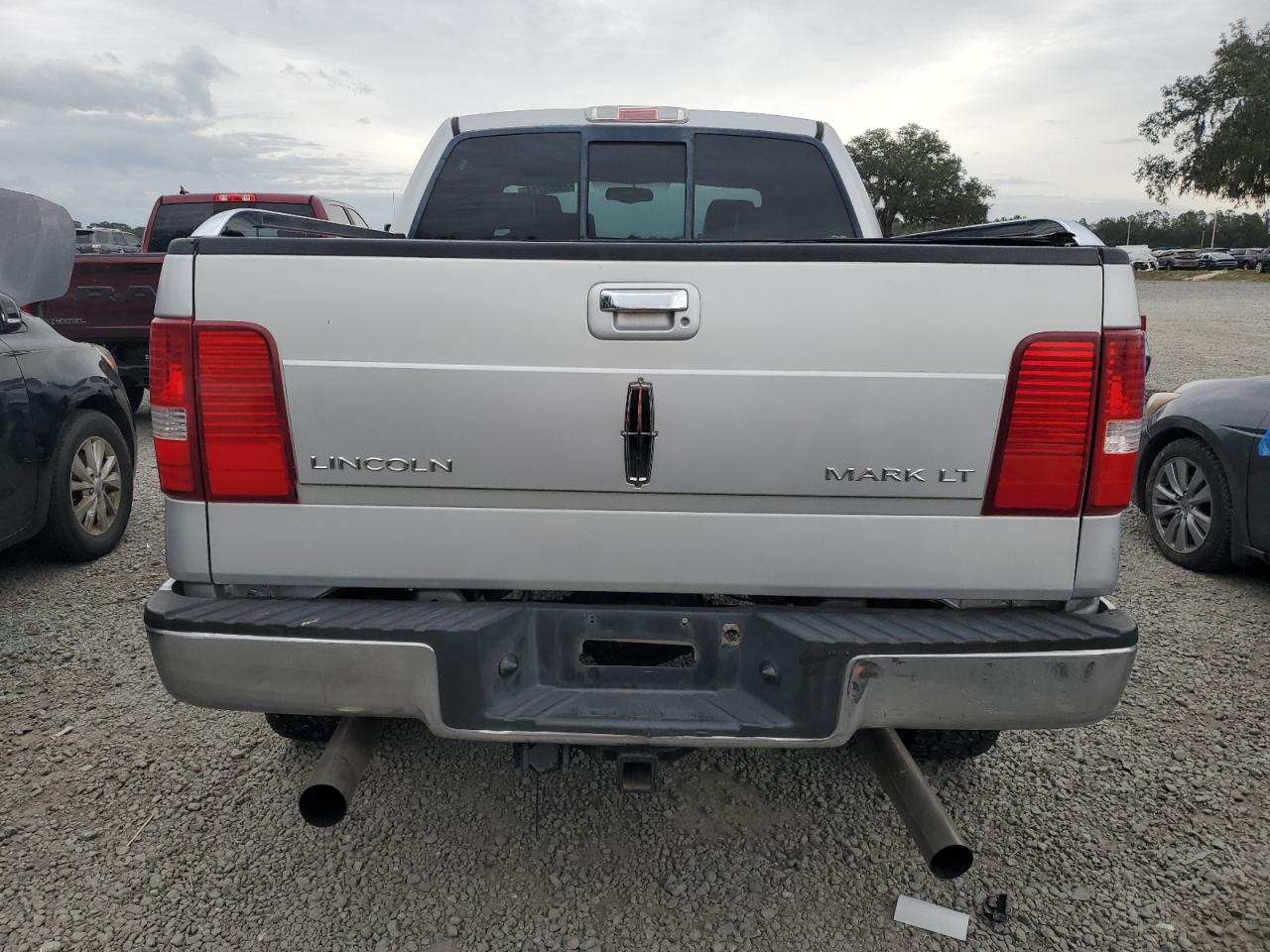 5LTPW18526FJ02745 2006 Lincoln Mark Lt