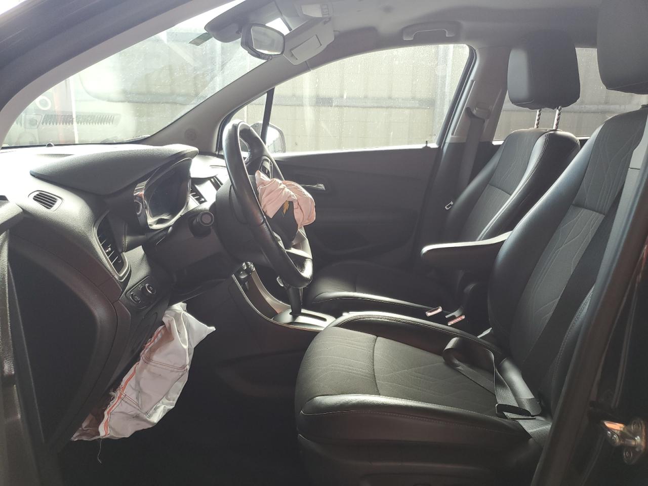 KL7CJLSBXLB014715 CHEVROLET TRAX 2020
