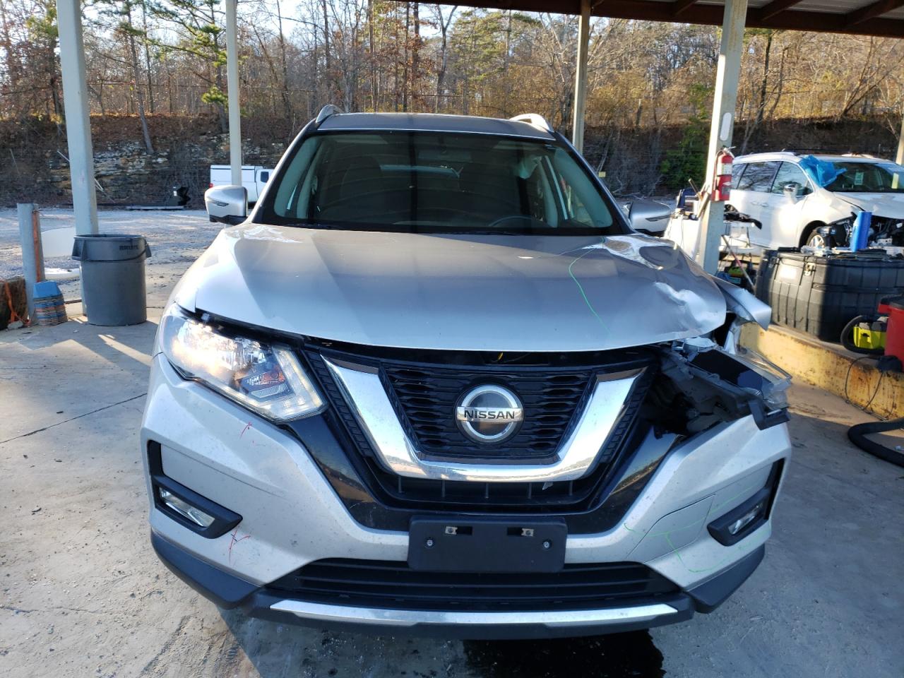5N1AT2MT7JC811057 NISSAN ROGUE 2018