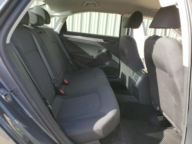 2018 VOLKSWAGEN PASSAT S - 1VWAA7A34JC007100