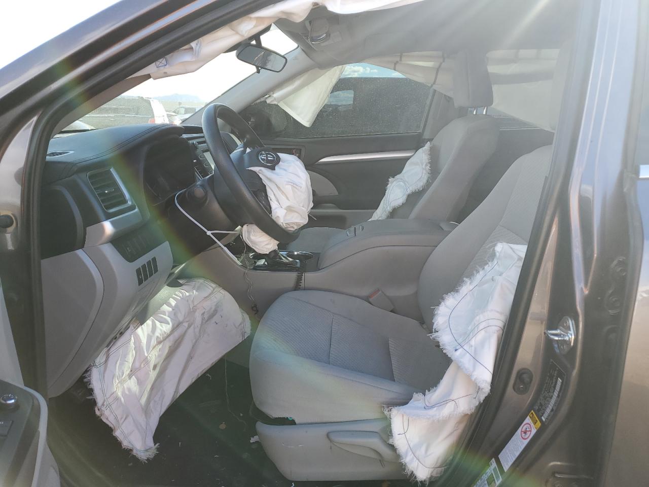 5TDZARFH6KS045661 TOYOTA HIGHLANDER 2019