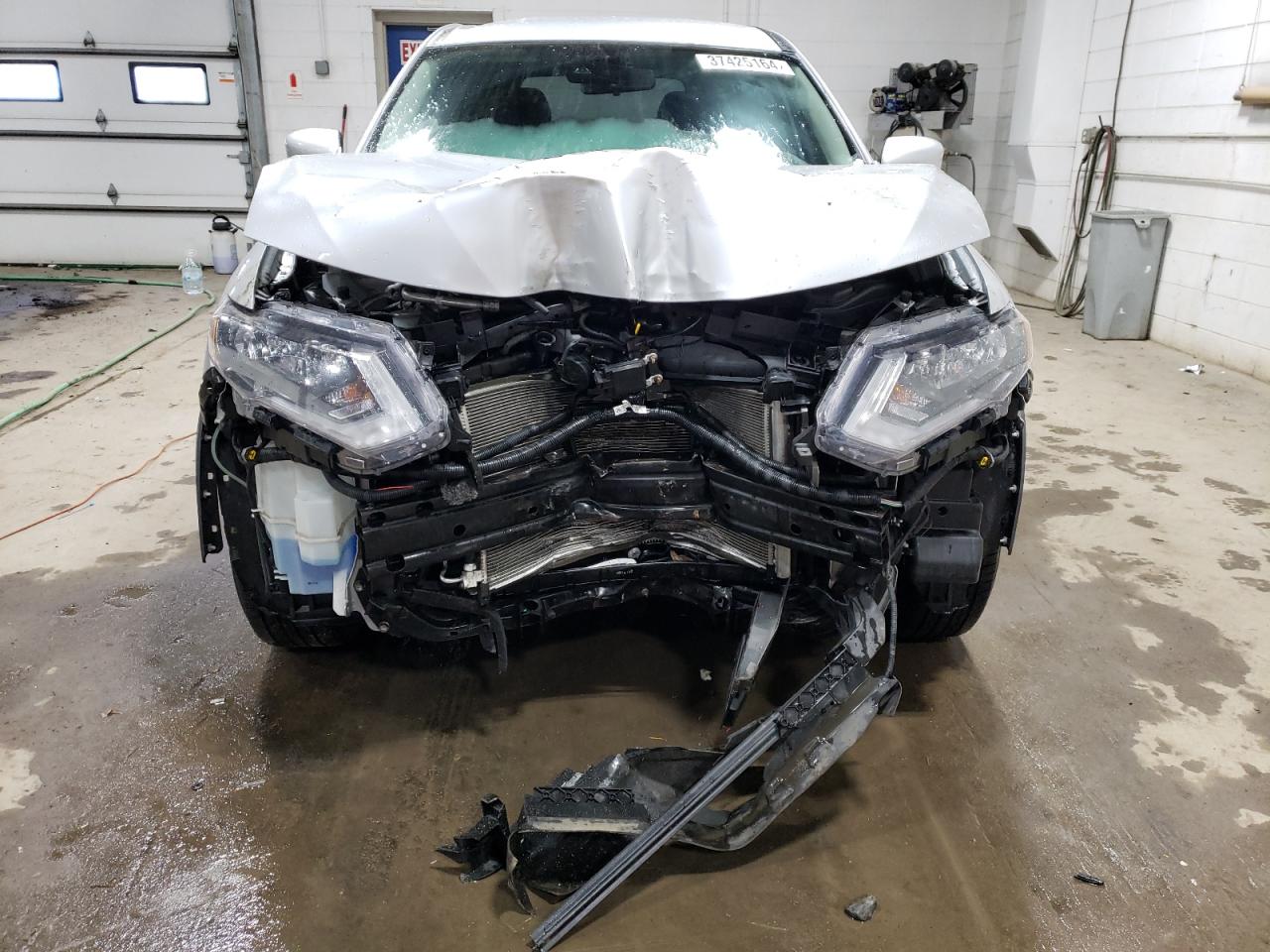 KNMAT2MV9LP528046 NISSAN ROGUE 2020