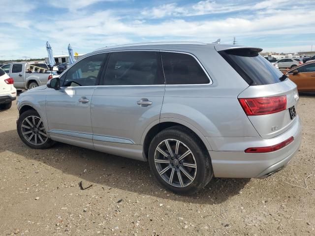 WA1VAAF7XHD030022 2017 AUDI Q7, photo no. 2