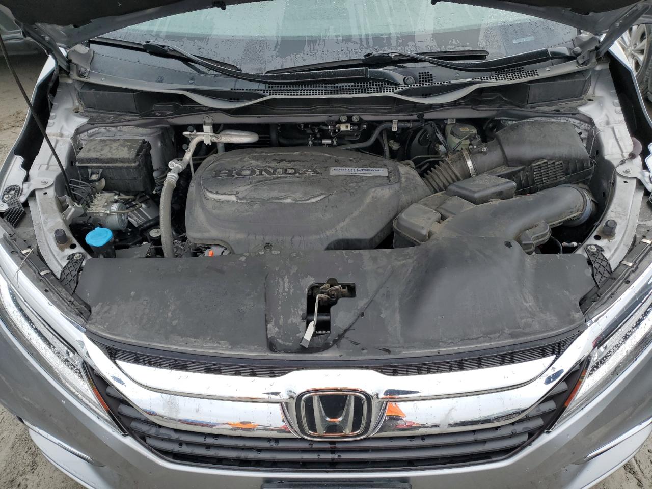 5FNRL6H96JB080959 HONDA ODYSSEY 2018