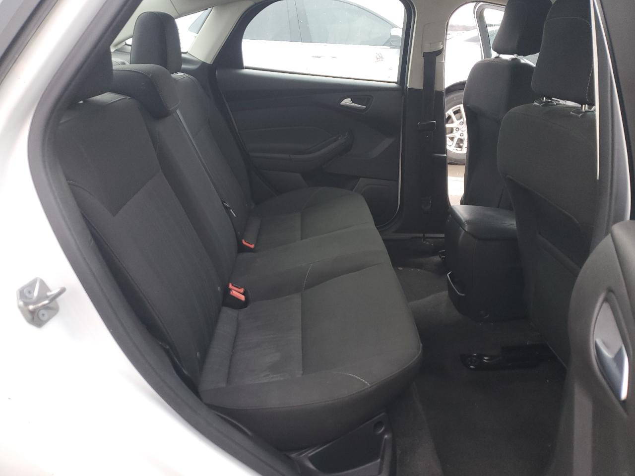 1FADP3F29JL280370 FORD FOCUS 2018