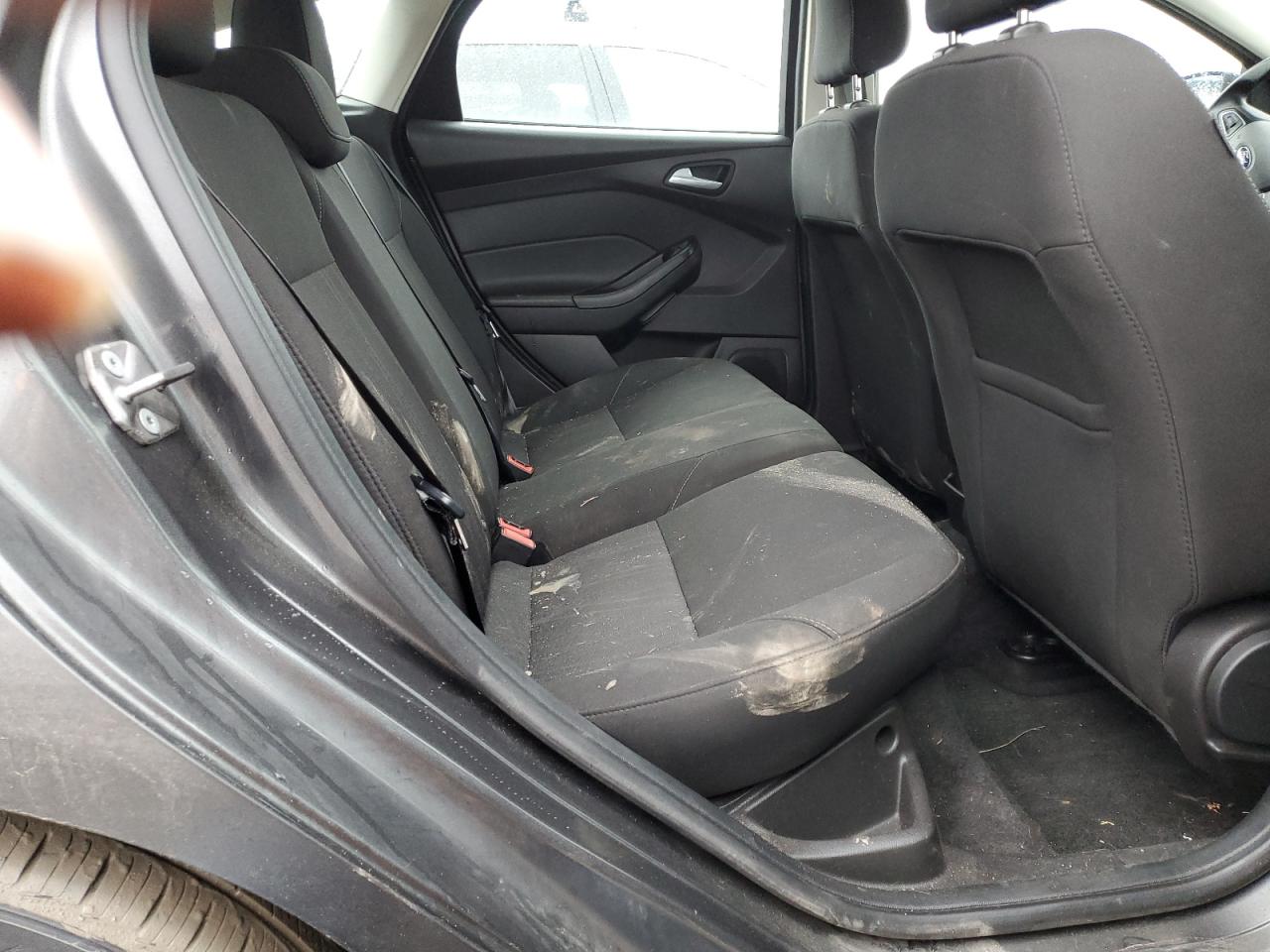1FADP3K27JL267106 FORD FOCUS 2018