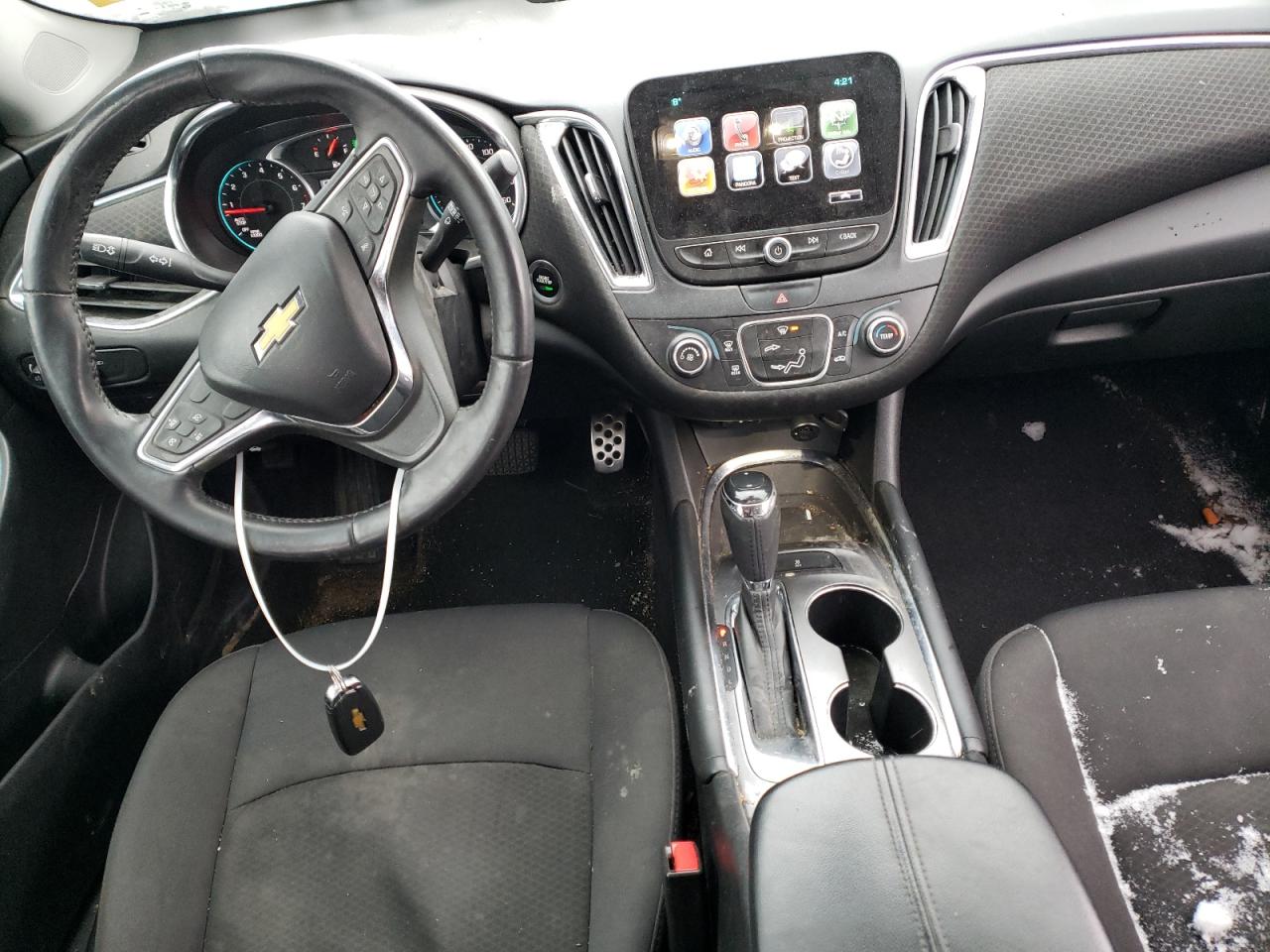 1G1ZE5ST8GF322558 CHEVROLET MALIBU 2016