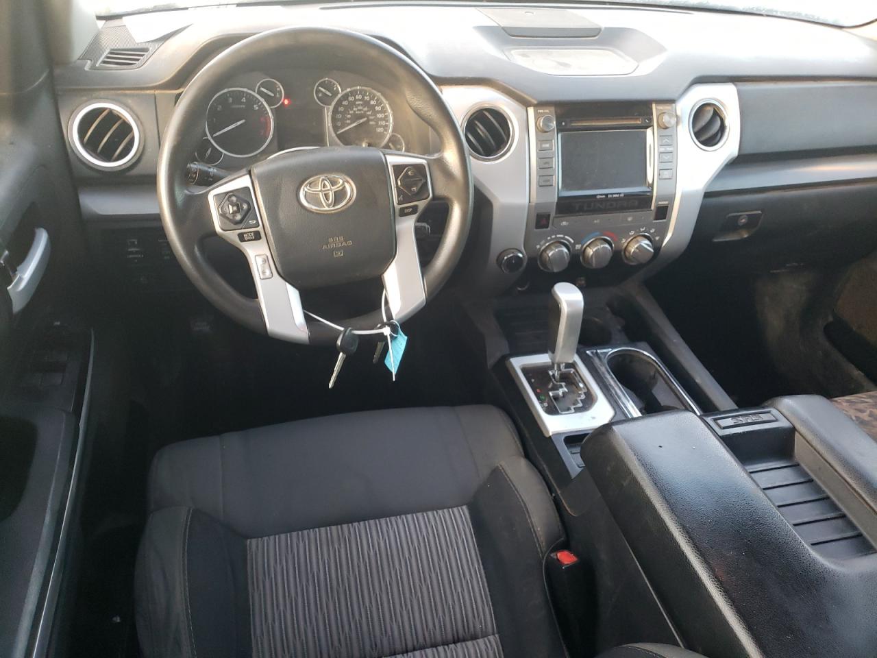 5TFDW5F11HX637995 TOYOTA TUNDRA 2017