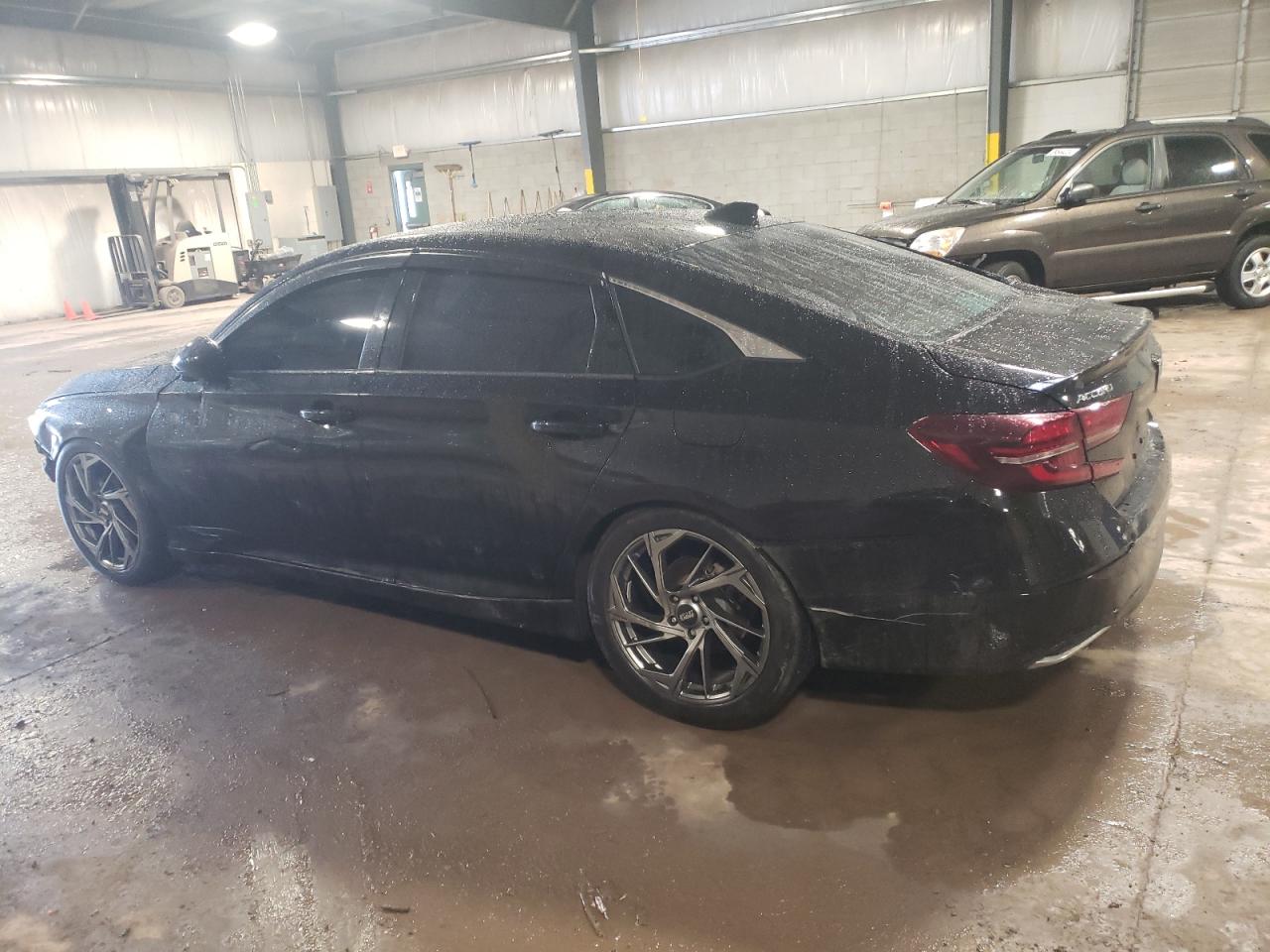 1HGCV1F15KA105779 HONDA ACCORD 2019
