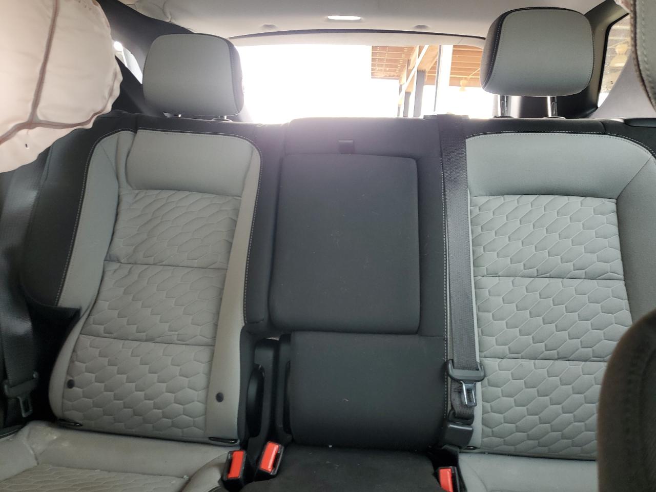 2GNAXHEV2J6325736 CHEVROLET EQUINOX 2018