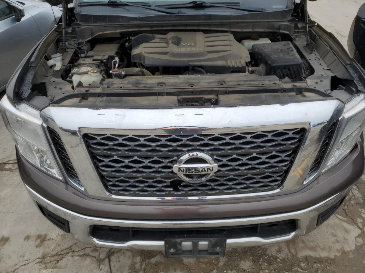 1N6AA1R72JN504378 NISSAN TITAN 2018