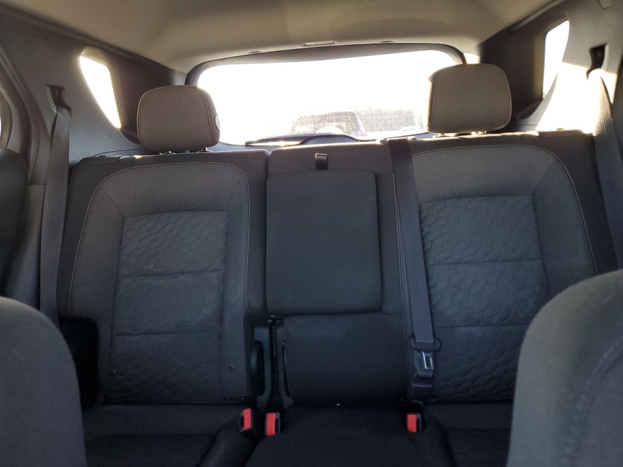 2GNAXJEV8J6315851 CHEVROLET EQUINOX 2018