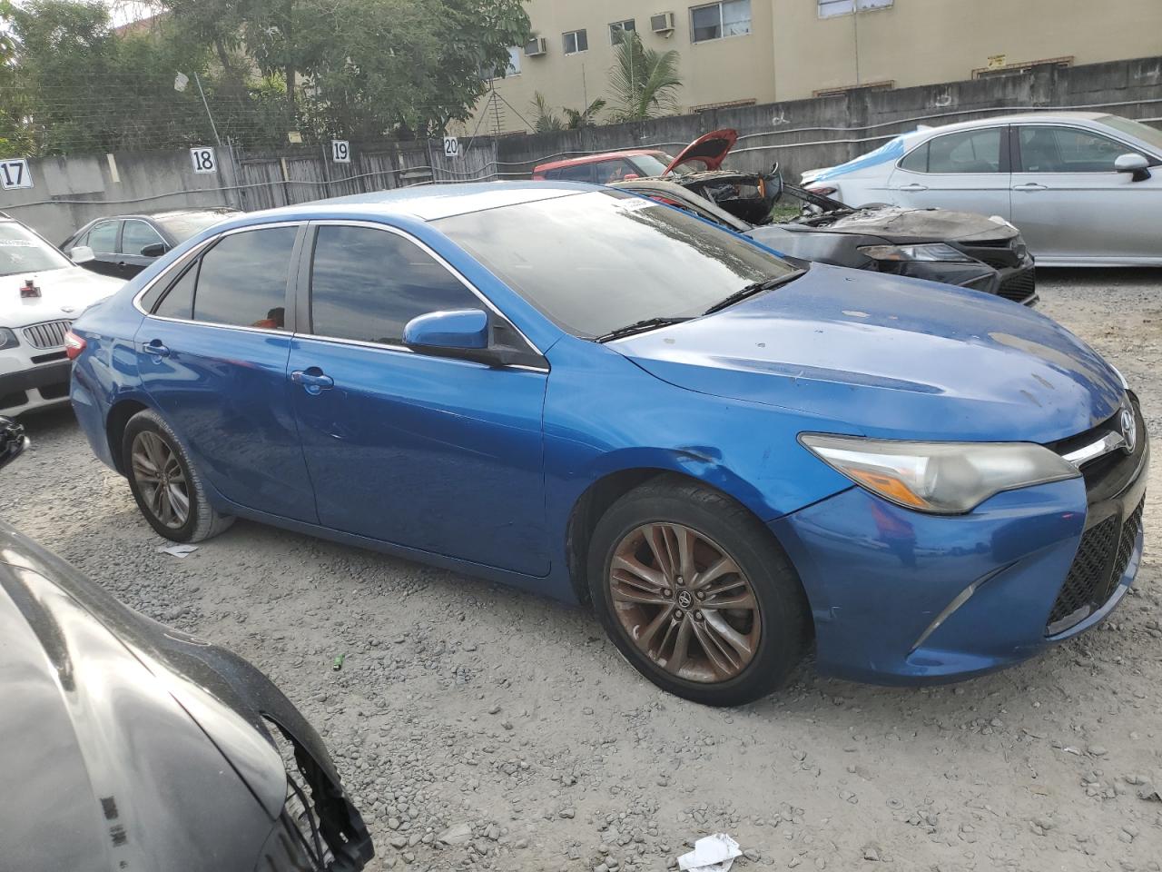 4T1BF1FK9HU786032 TOYOTA CAMRY 2017