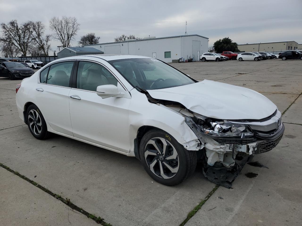 1HGCR3F81GA016831 HONDA ACCORD 2016