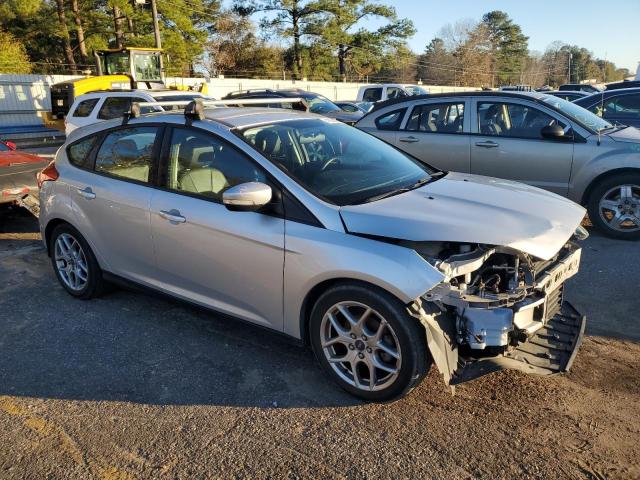 1FADP3K28FL292202 2015 Ford Focus Se