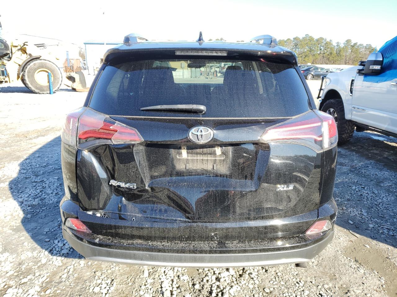 2T3WFREVXJW482975 TOYOTA RAV4 2018