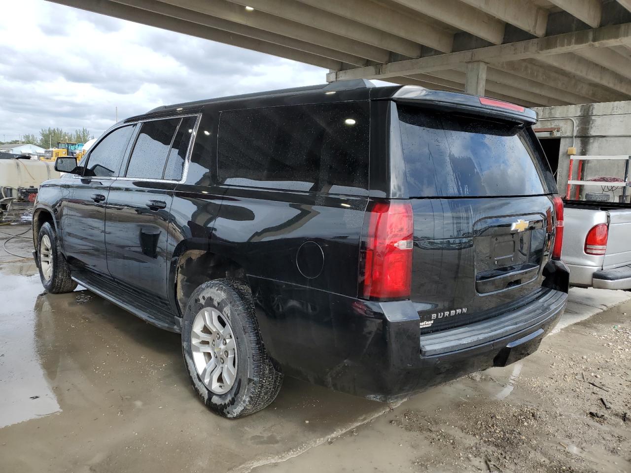 1GNSKHKC3HR115649 CHEVROLET SUBURBAN 2017