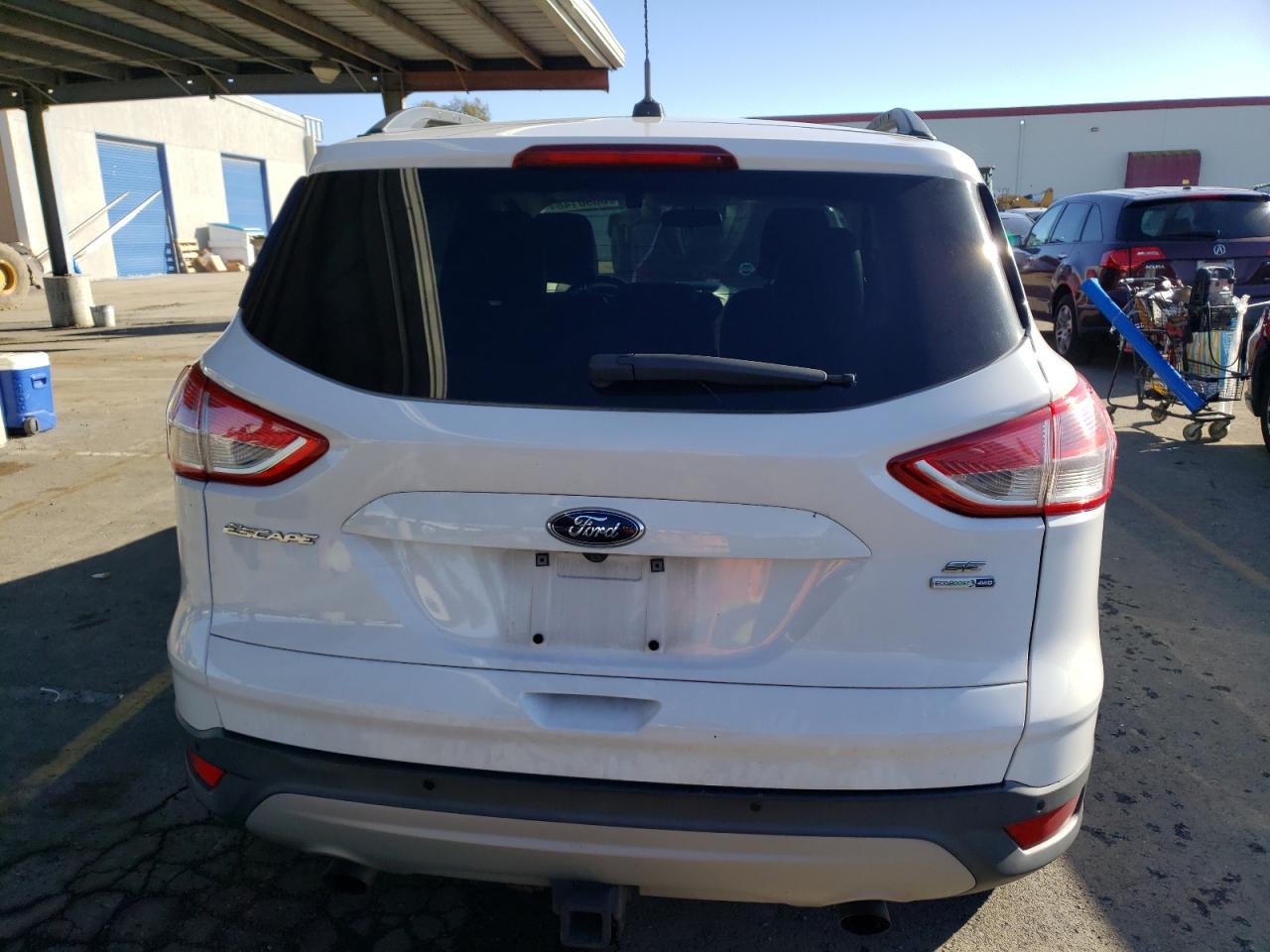 1FMCU9G9XGUC60284 FORD ESCAPE 2016