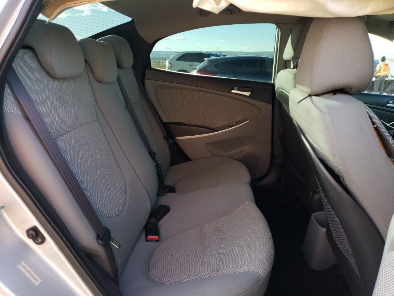 KMHCT4AE8DU376221 2013 Hyundai Accent Gls