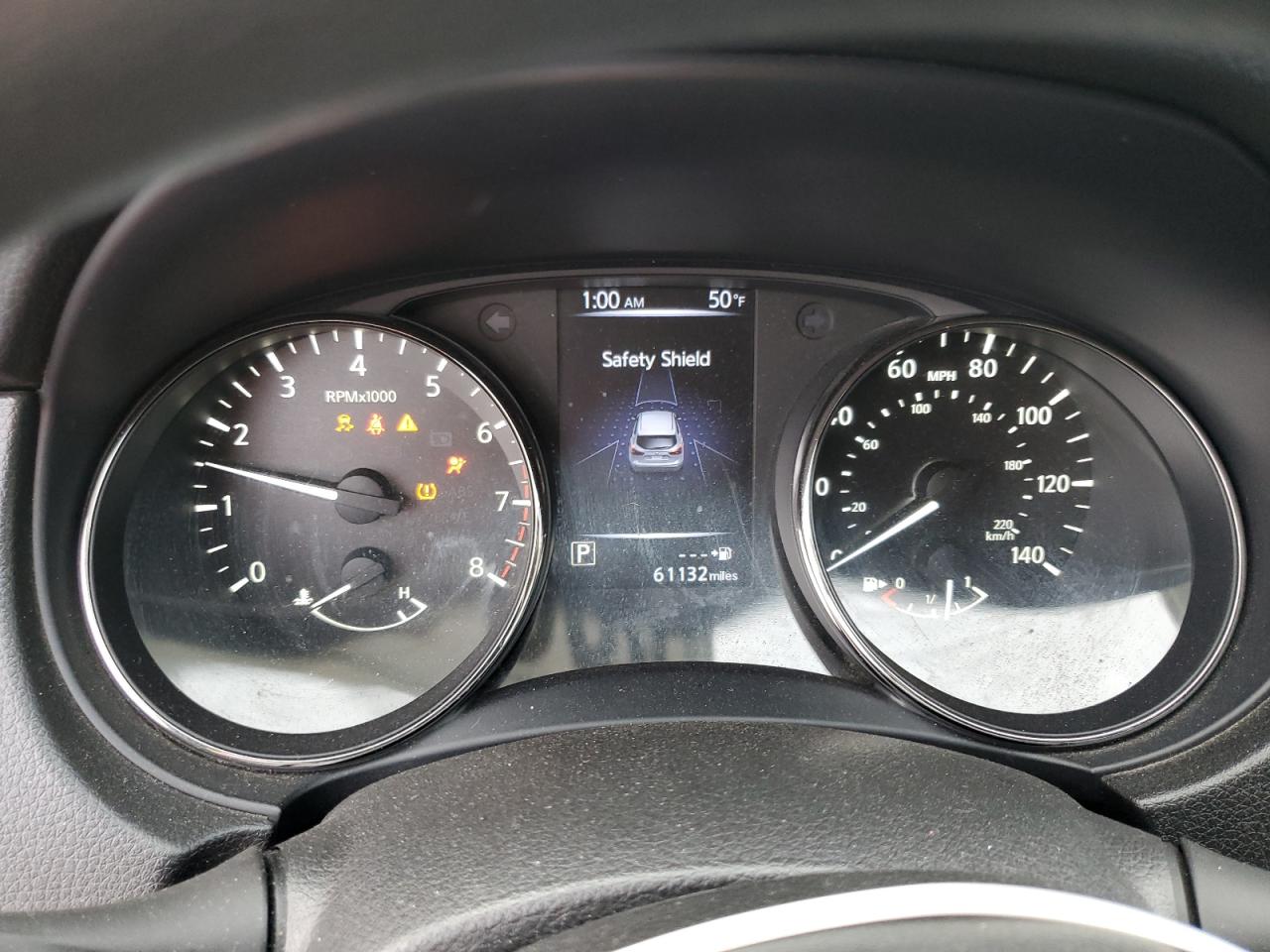 JN1BJ1CR3JW255197 NISSAN ROGUE 2018