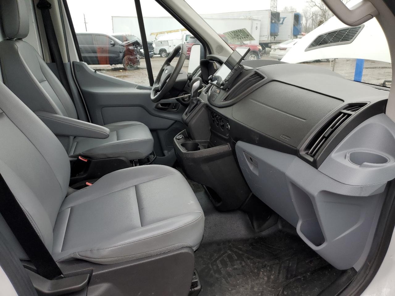 1FTYR1CM5JKA56924 FORD TRANSIT 2018