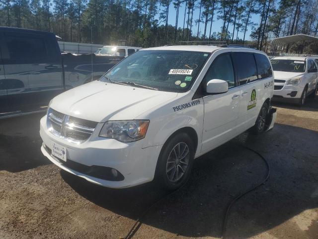 Lot #2340615324 2017 DODGE GRAND CARA salvage car