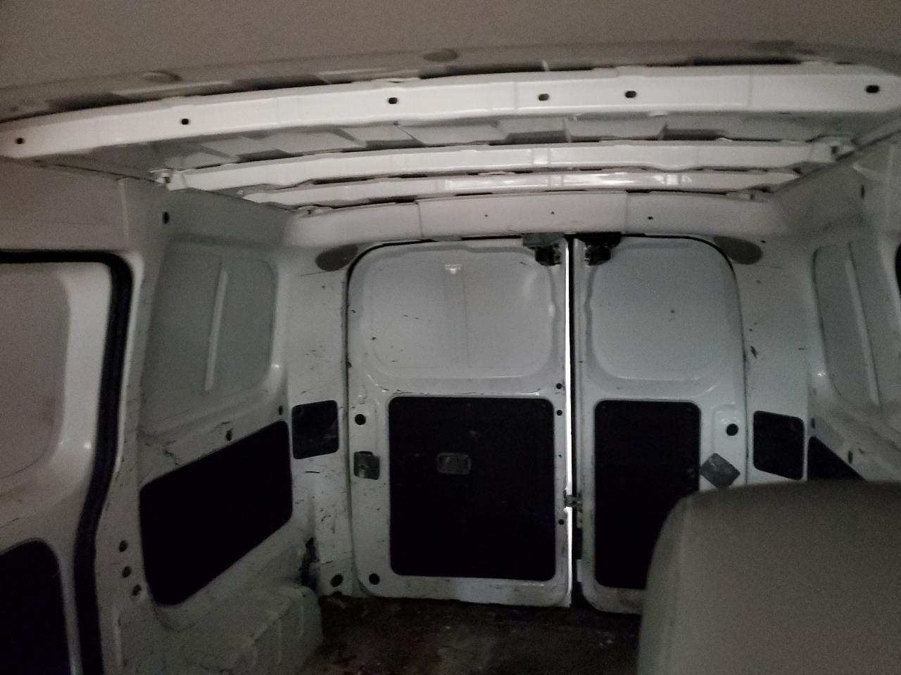 3N6CM0KNXHK699018 NISSAN NV 2017