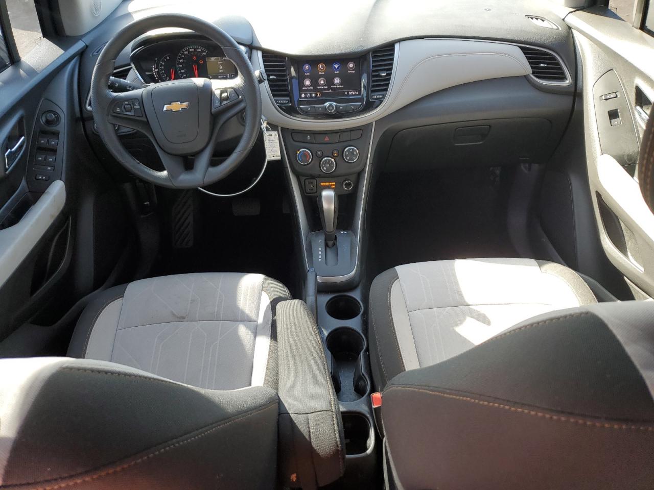 KL7CJLSB8LB329075 CHEVROLET TRAX 2020