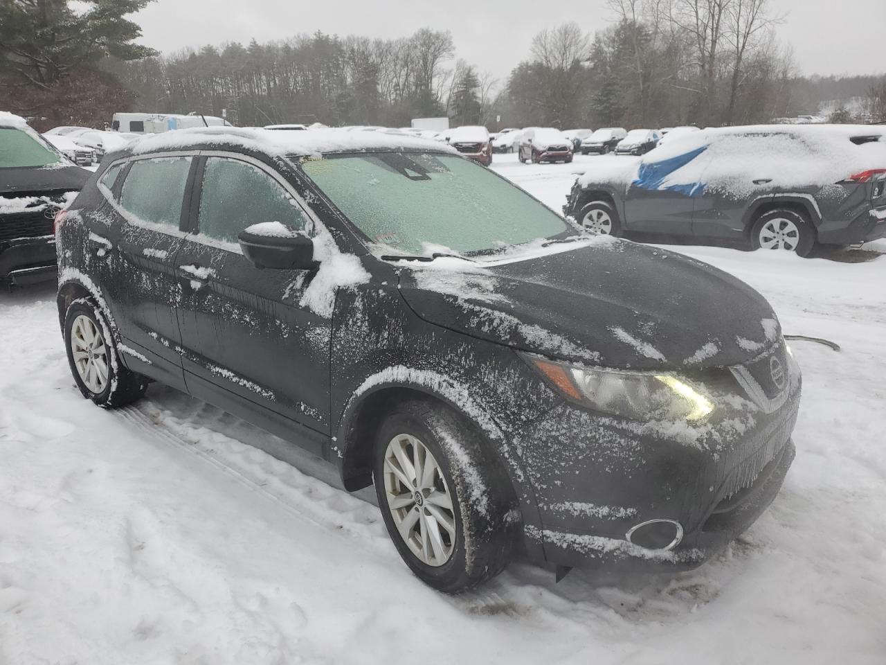 JN1BJ1CR7KW622765 NISSAN ROGUE 2019