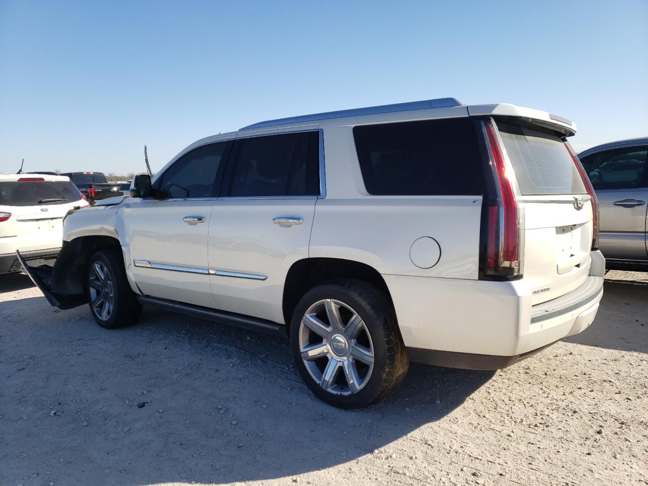 1gys3nkj6fr510449 1GYS3NKJ6FR510449 2015 Cadillac Escalade Premium