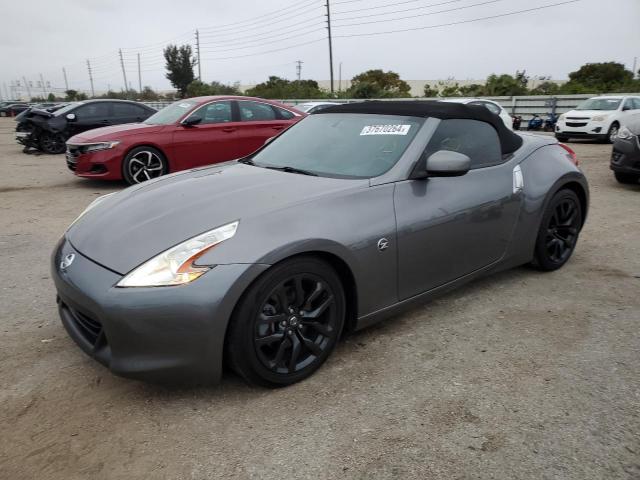 2017 Nissan 370Z Base