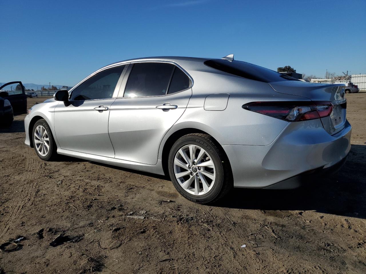 4T1R11AK6MU583002 TOYOTA CAMRY 2021