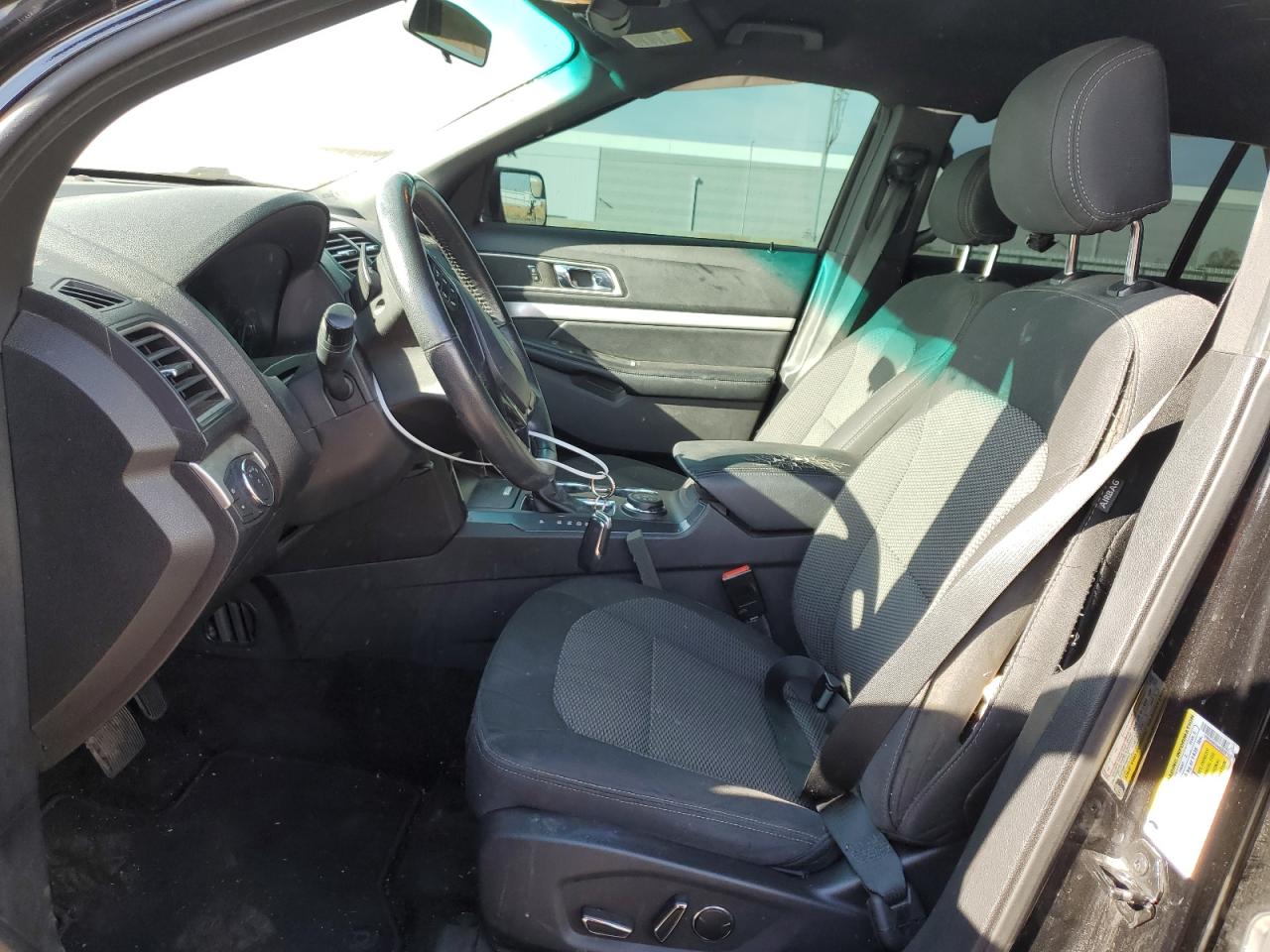 1FM5K8D88HGB08153 FORD EXPLORER 2017