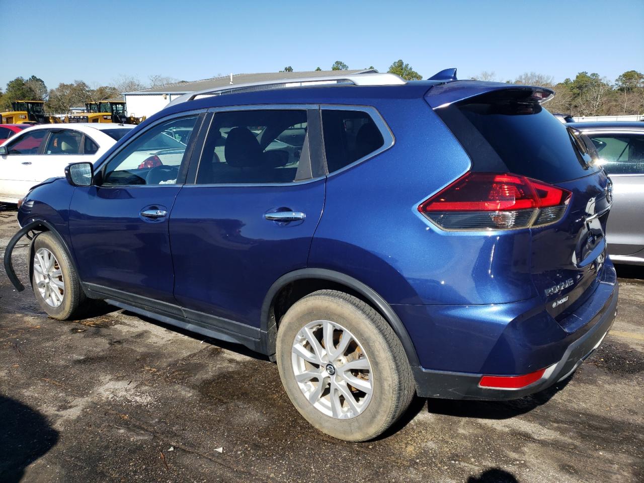 KNMAT2MT6JP508669 NISSAN ROGUE 2018