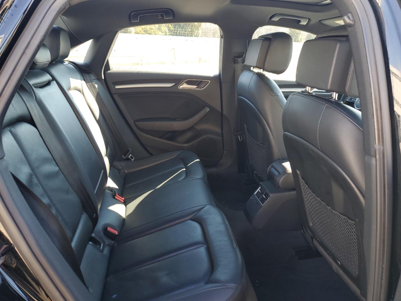 WAUAUGFF7K1010077 AUDI A3 2019